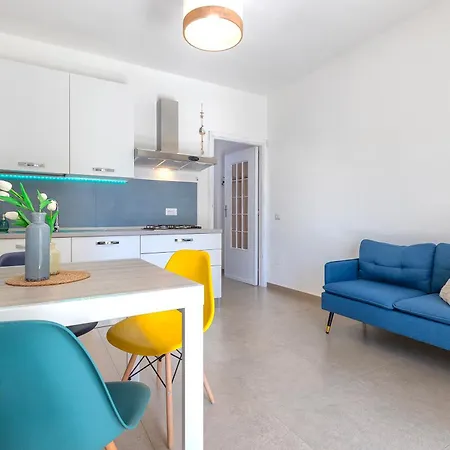 Sardinia Re - La Casa Azul Apartment