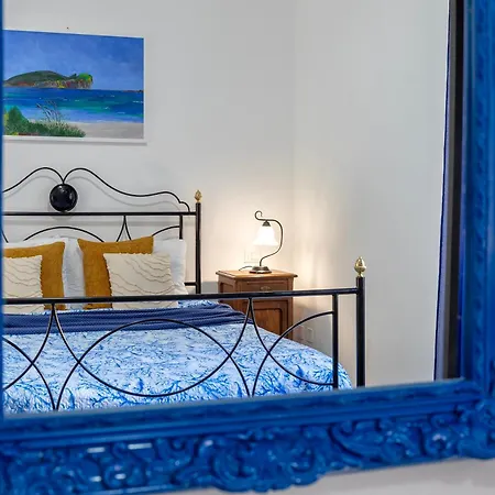 Sardinia Re - La Casa Azul 公寓